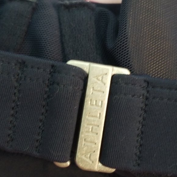 Athleta Women Swimming bathing Suit Size 32B/C bra - Picture 5 of 5